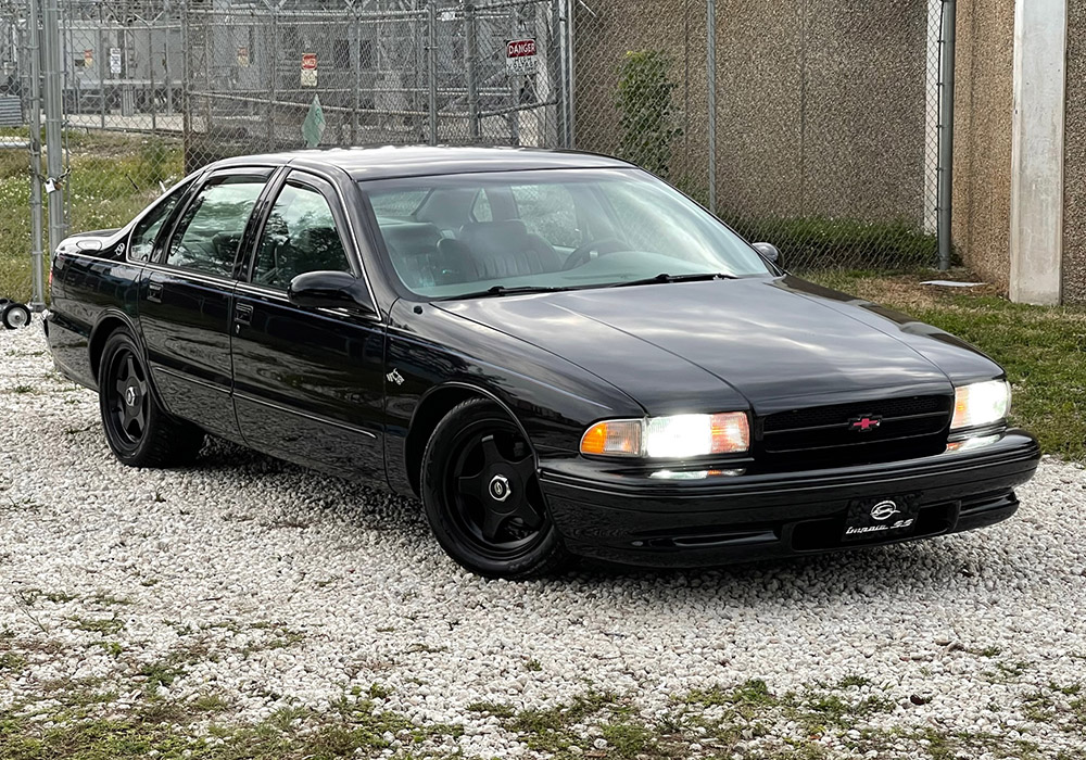 1st Image of a 1996 CHEVROLET IMPALA / CAPRICE