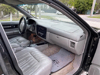 Image 14 of 24 of a 1996 CHEVROLET IMPALA / CAPRICE