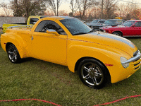 Image 1 of 12 of a 2005 CHEVROLET SSR