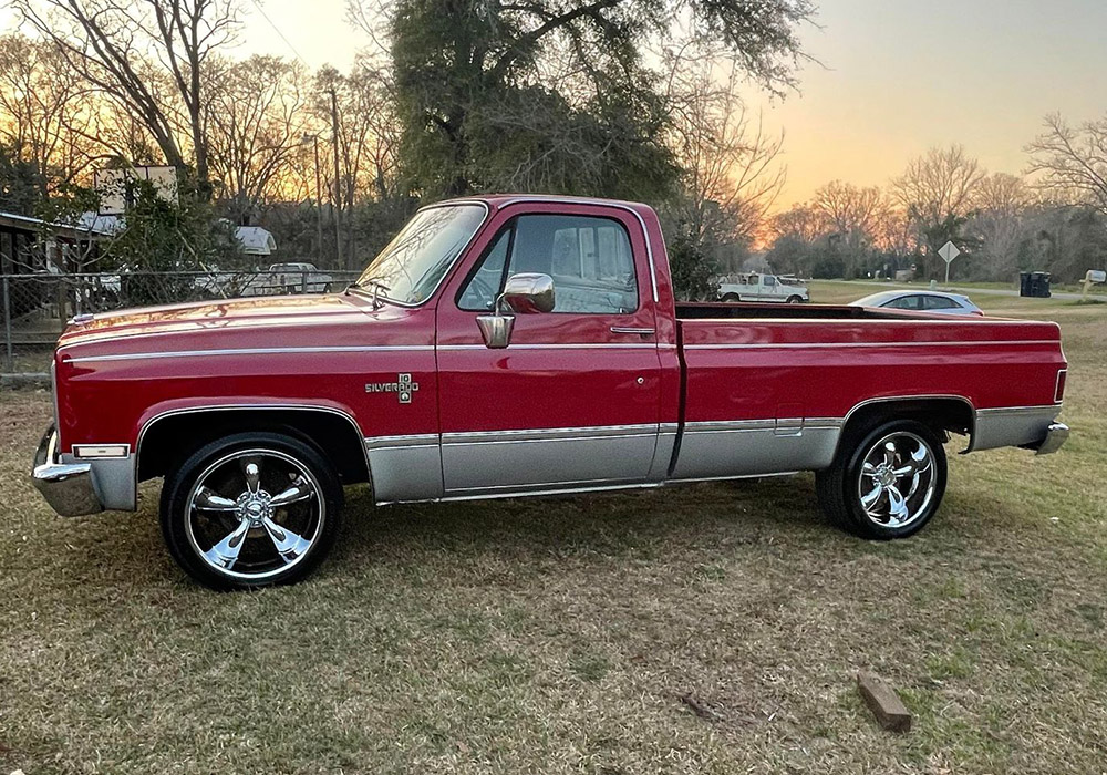 1st Image of a 1987 CHEVROLET R10