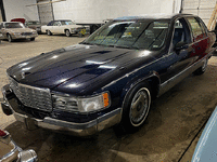 Image 2 of 17 of a 1994 CADILLAC FLEETWOOD BROUGHAM