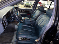 Image 8 of 17 of a 1994 CADILLAC FLEETWOOD BROUGHAM