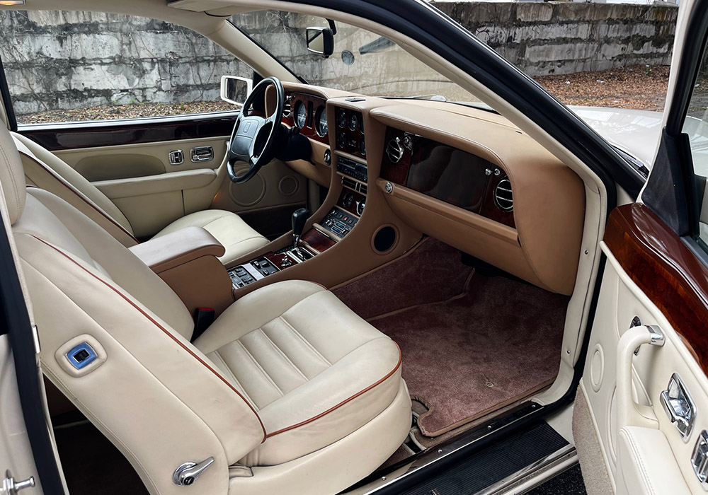 14th Image of a 1995 BENTLEY CONTINENTAL R