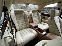 Image 17 of 20 of a 1995 BENTLEY CONTINENTAL R