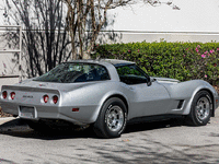 Image 4 of 20 of a 1981 CHEVROLET CORVETTE