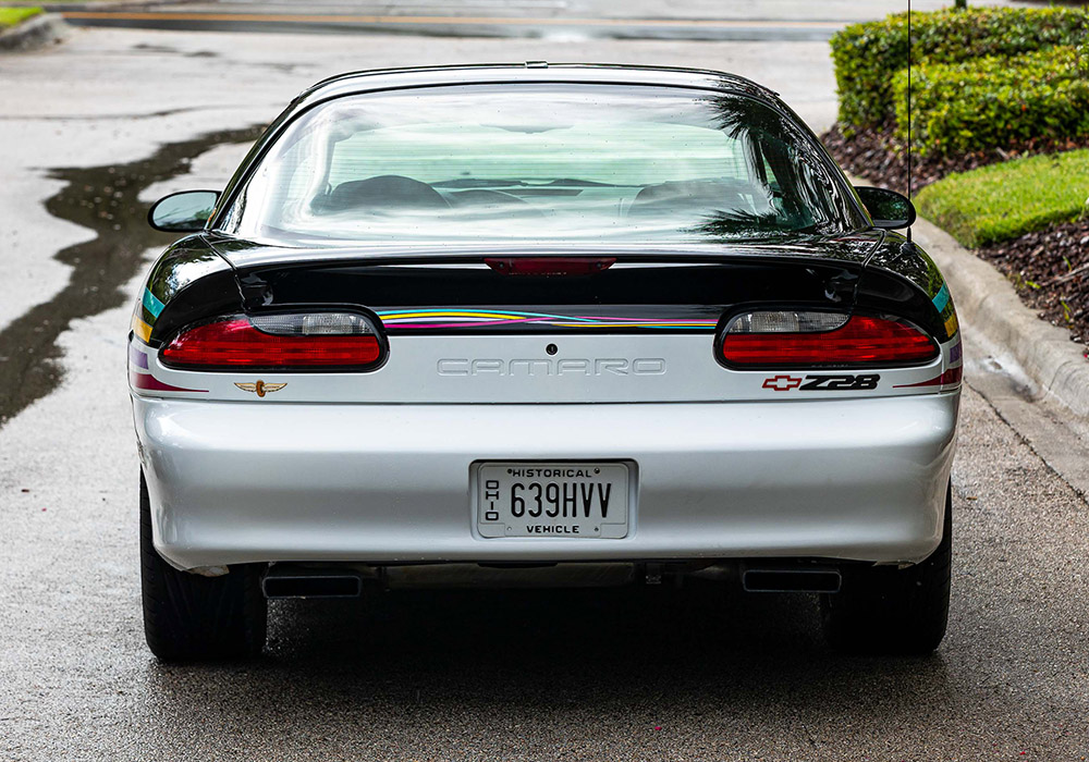 4th Image of a 1993 CHEVROLET CAMARO Z28