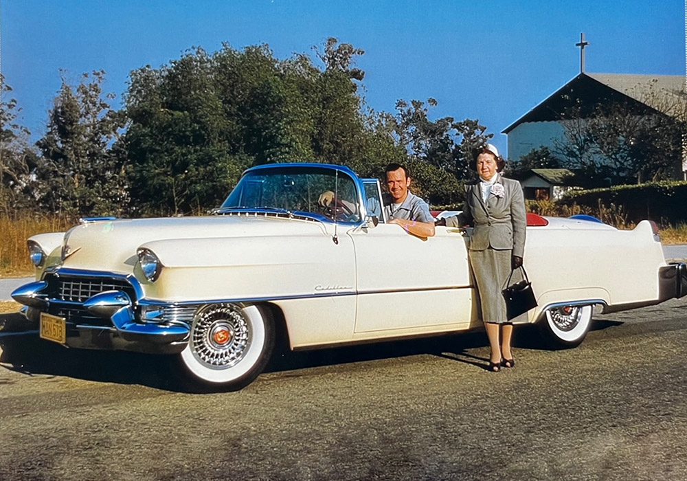 2nd Image of a 1955 CADILLAC SERIES 62