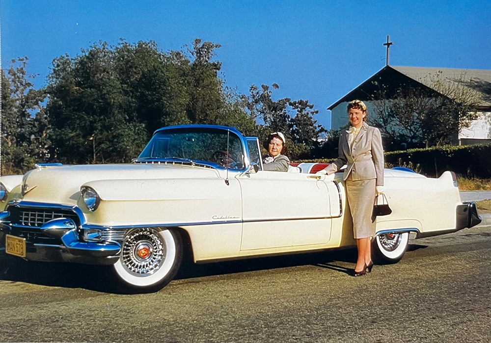 3rd Image of a 1955 CADILLAC SERIES 62