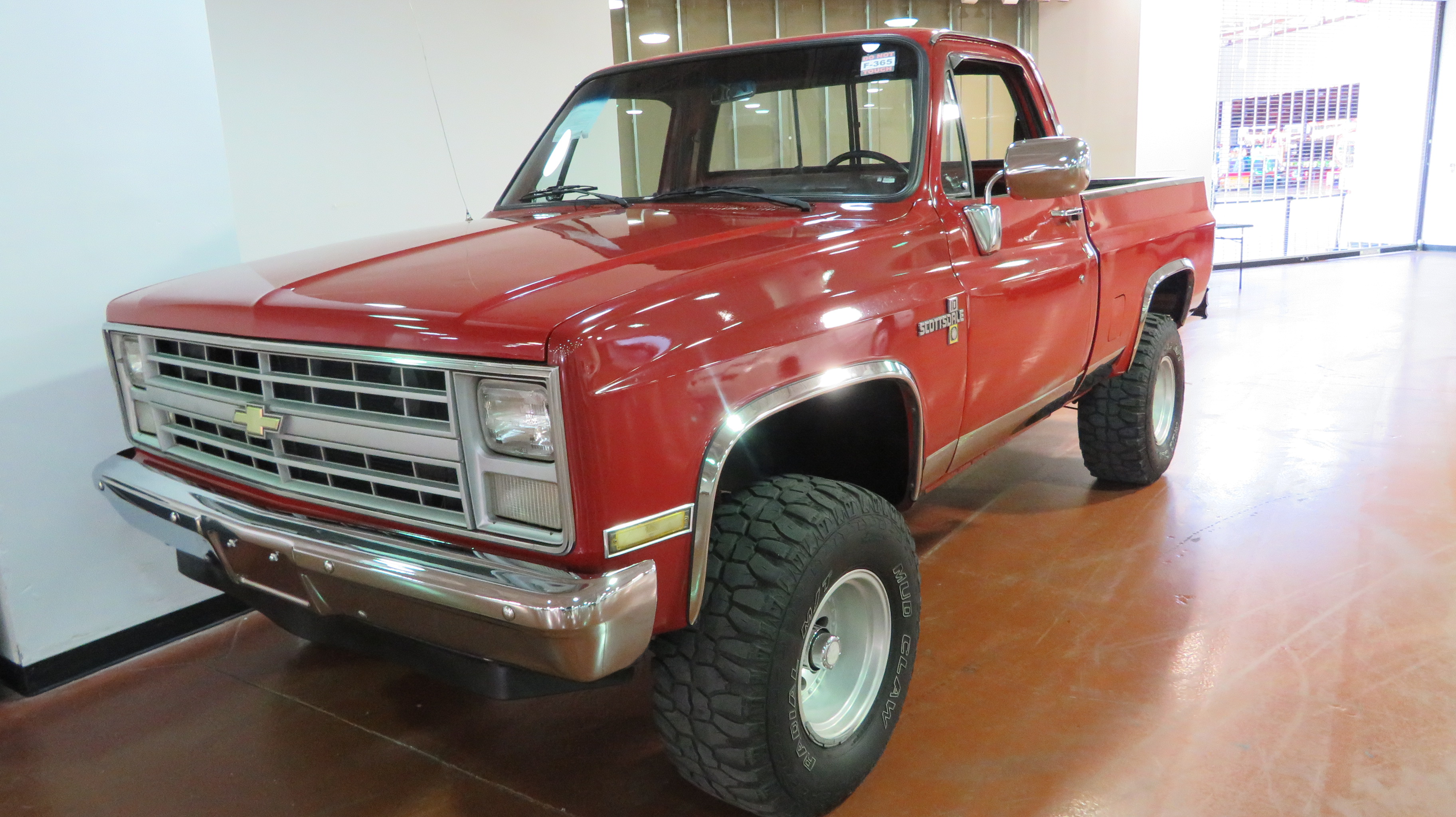 1st Image of a 1986 CHEVROLET K10