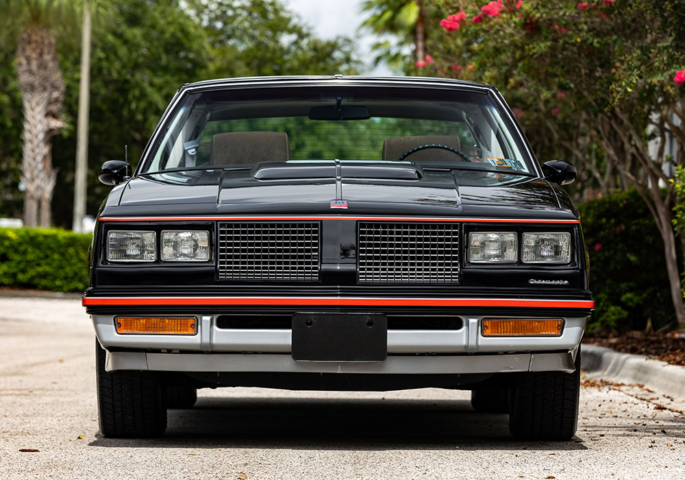 3rd Image of a 1983 OLDSMOBILE HURST