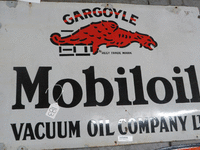 Image 1 of 1 of a N/A GARGOYLE MOBIL OIL VACUUM OIL WHITE