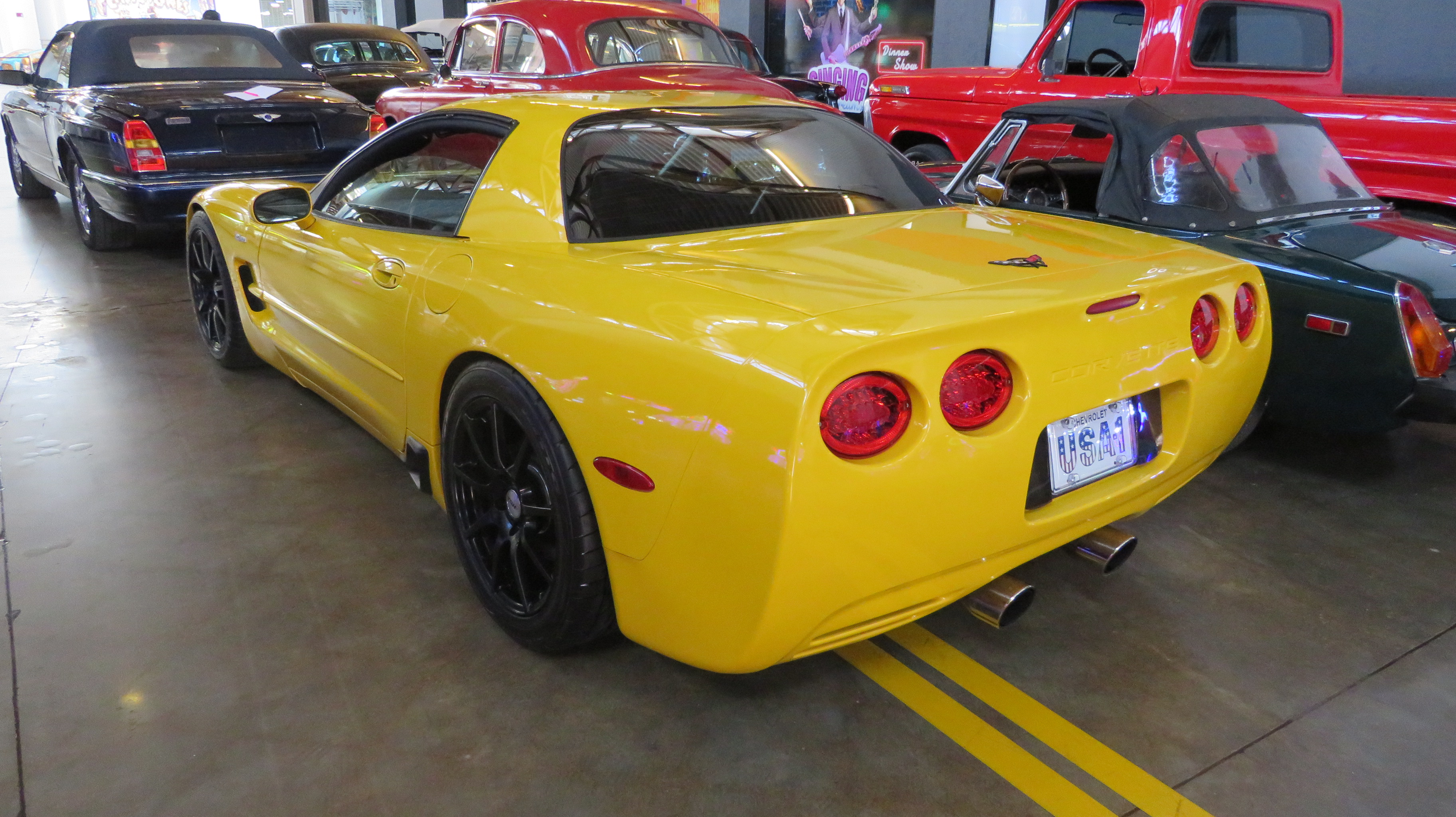 1st Image of a 2002 CHEVROLET CORVETTE Z06