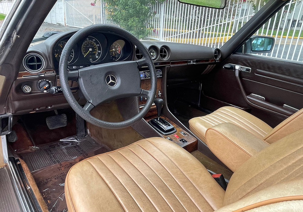 8th Image of a 1985 MERCEDES 380SL