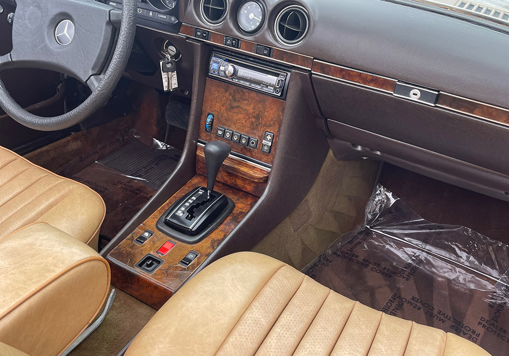 10th Image of a 1985 MERCEDES 380SL