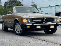 Image 1 of 19 of a 1985 MERCEDES 380SL