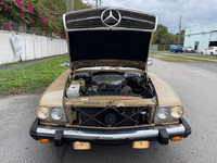 Image 19 of 19 of a 1985 MERCEDES 380SL