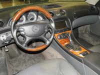 Image 5 of 11 of a 2005 MERCEDES-BENZ SL-CLASS SL500