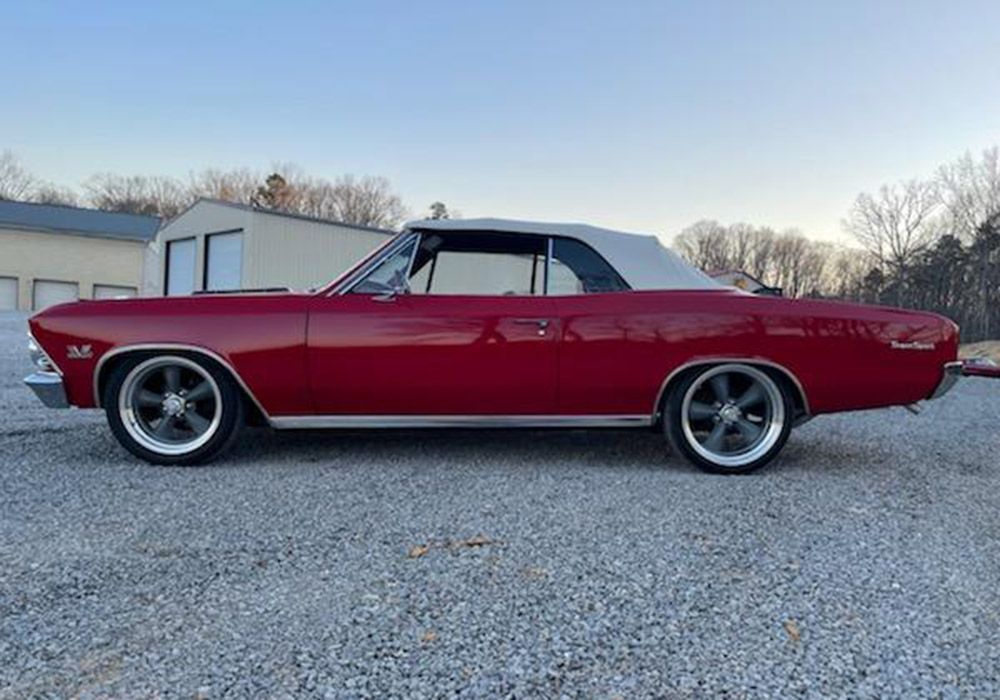 4th Image of a 1966 CHEVROLET CHEVELLE SS TRIBUTE