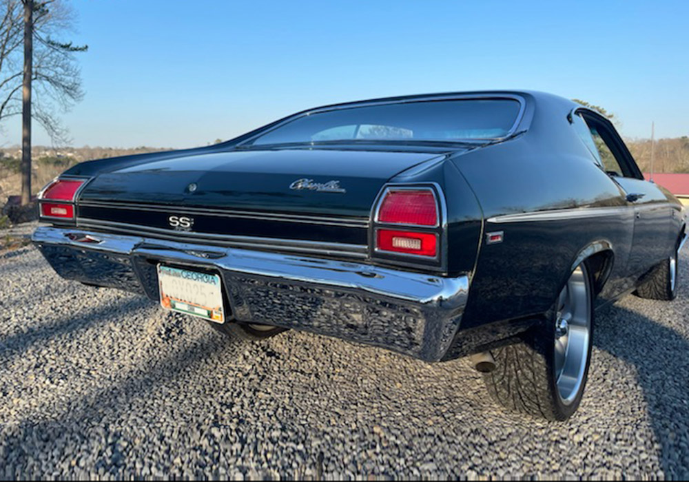 2nd Image of a 1969 CHEVROLET CHEVELLE SS