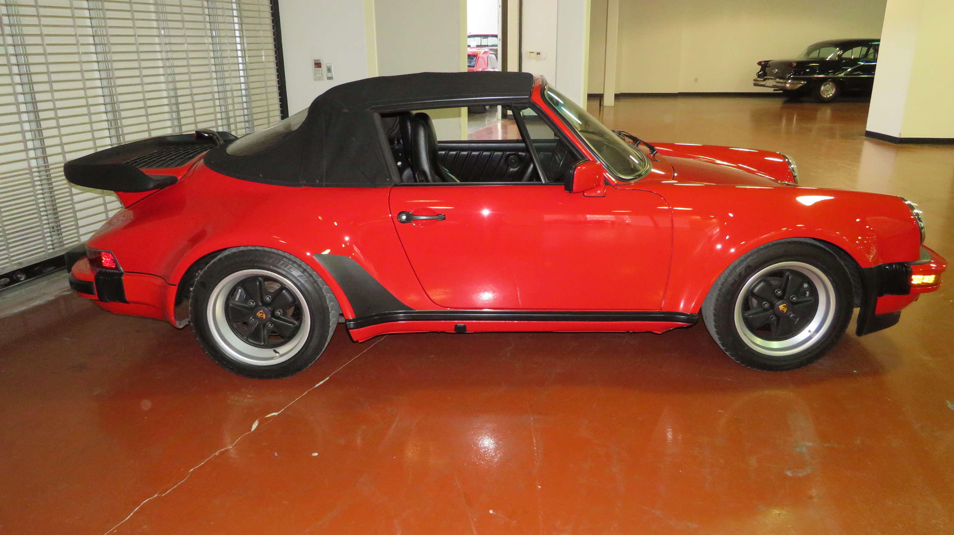 8th Image of a 1987 PORSCHE 911 CARRERA