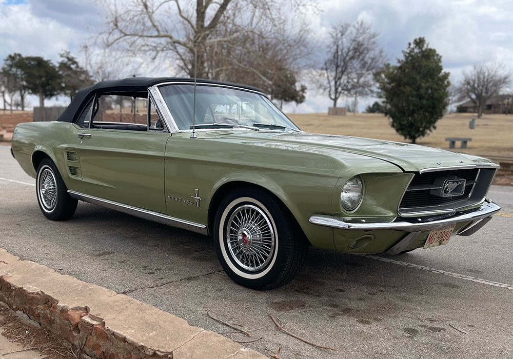 1st Image of a 1967 FORD MUSTANG