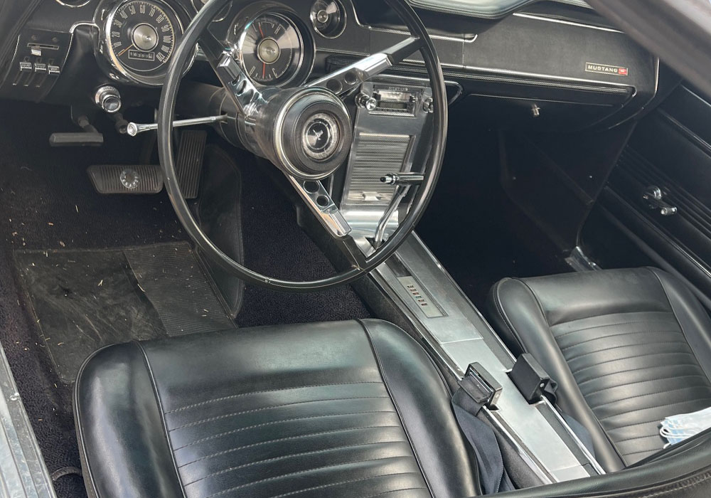 4th Image of a 1967 FORD MUSTANG