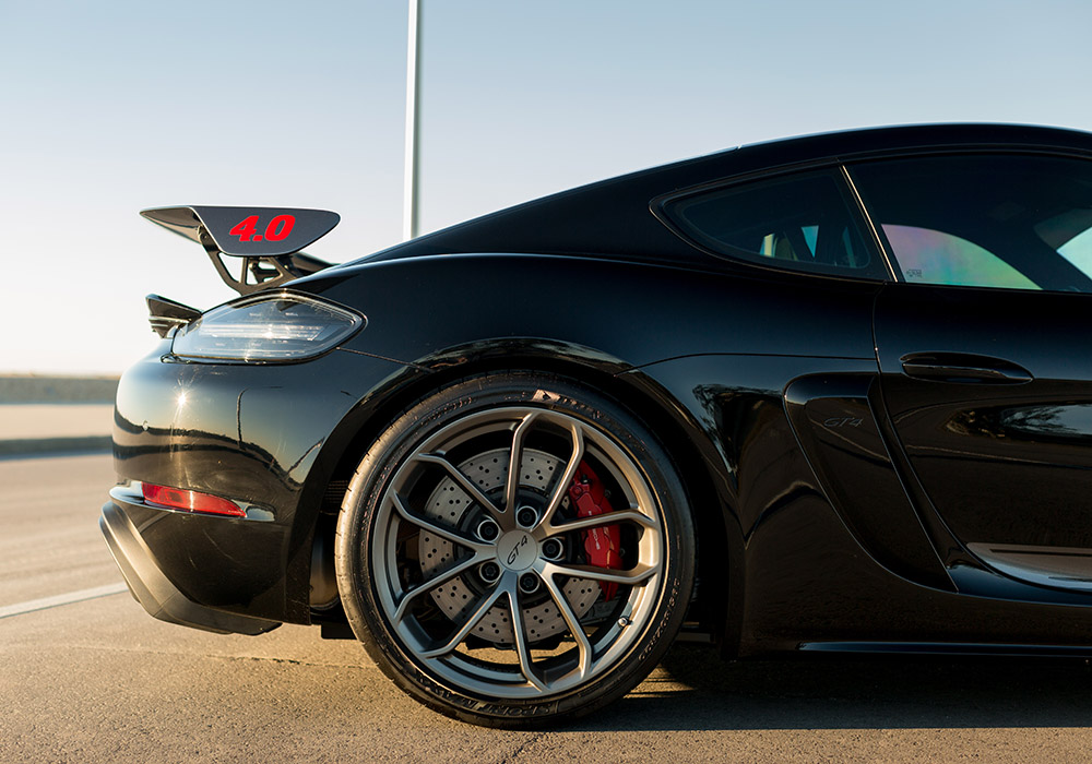 13th Image of a 2021 PORSCHE 718 CAYMAN GT4