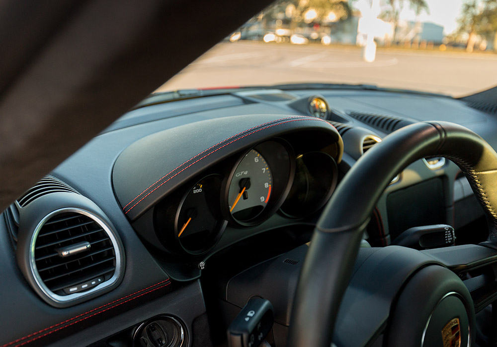 42nd Image of a 2021 PORSCHE 718 CAYMAN GT4