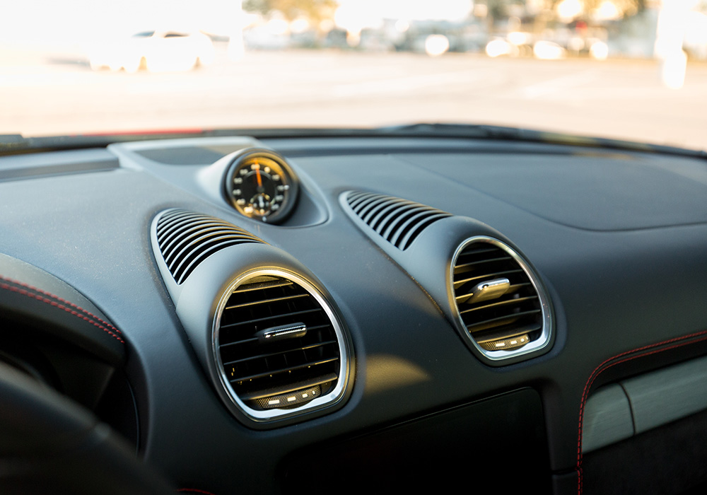 47th Image of a 2021 PORSCHE 718 CAYMAN GT4