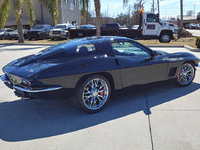 Image 9 of 21 of a 2008 CHEVROLET CORVETTE