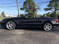 Image 2 of 8 of a 2006 MERCEDES-BENZ SL-CLASS SL500