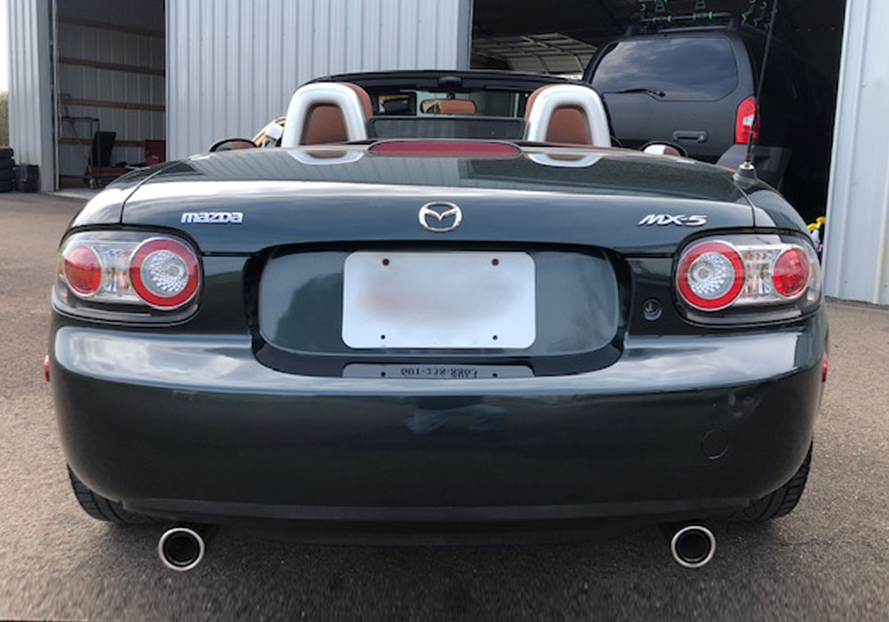 5th Image of a 2006 MAZDA MX5 MIATA