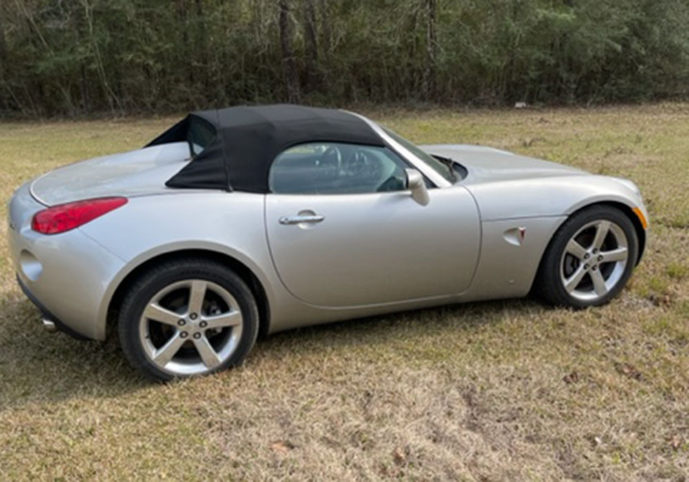 0th Image of a 2006 PONTIAC SOLSTICE