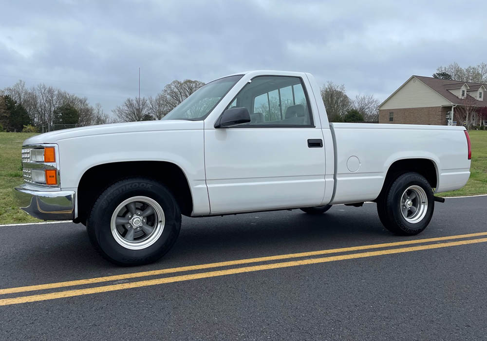 2nd Image of a 1991 CHEVROLET C1500