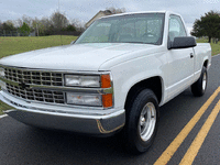 Image 1 of 24 of a 1991 CHEVROLET C1500
