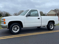 Image 3 of 24 of a 1991 CHEVROLET C1500