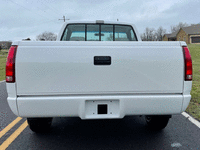 Image 10 of 24 of a 1991 CHEVROLET C1500