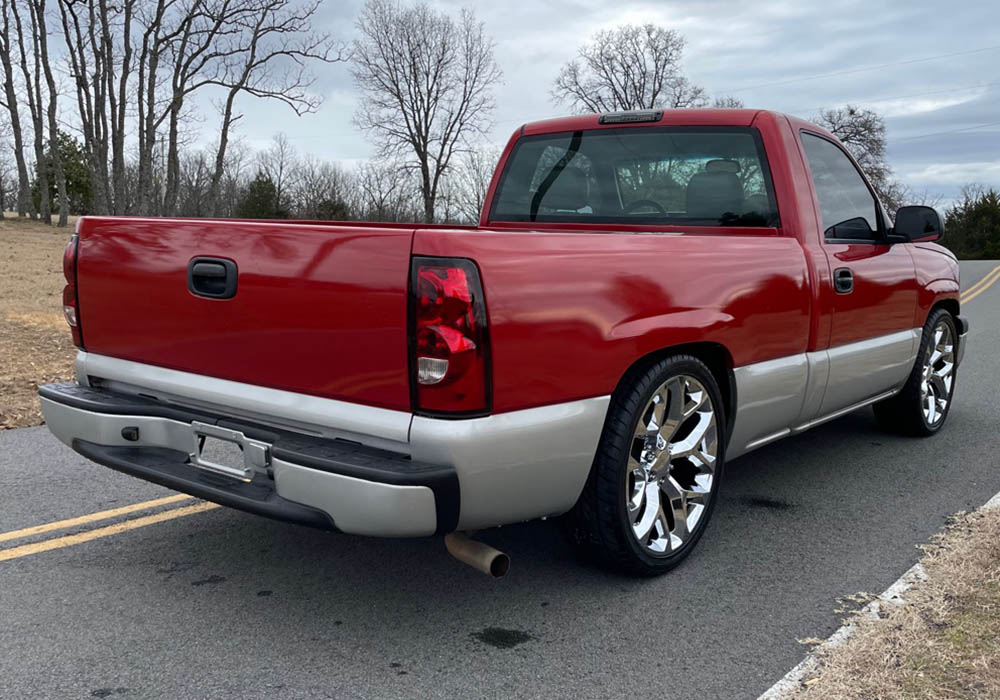 3rd Image of a 2006 CHEVROLET SILVERADO 1500