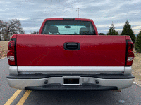 Image 8 of 15 of a 2006 CHEVROLET SILVERADO 1500