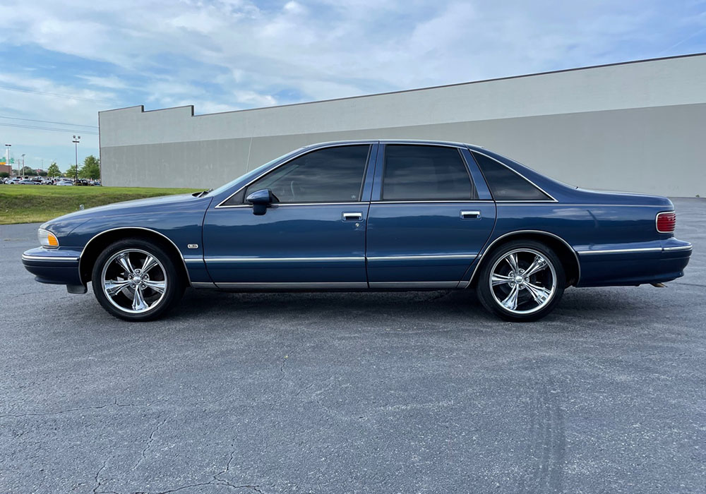 7th Image of a 1994 CHEVROLET CAPRICE CLASSIC
