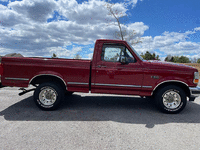 Image 7 of 18 of a 1996 FORD F-150 XLT