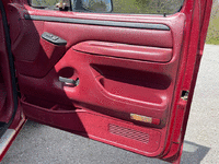 Image 10 of 18 of a 1996 FORD F-150 XLT