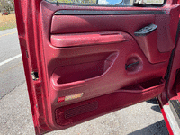 Image 11 of 18 of a 1996 FORD F-150 XLT