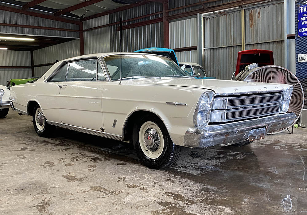 0th Image of a 1966 FORD LTD