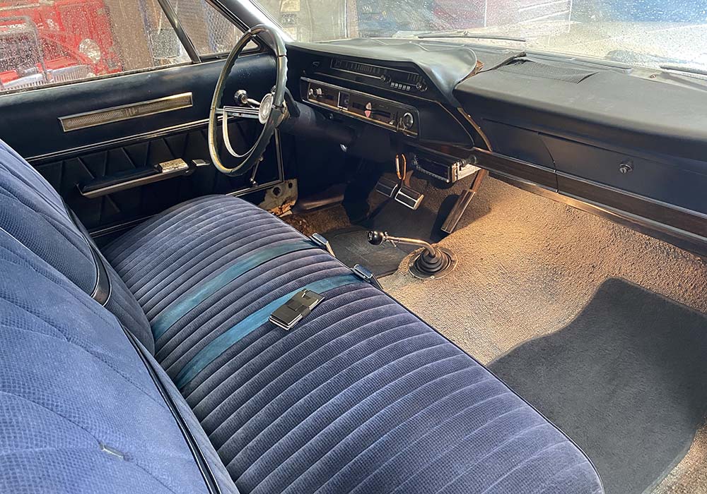 3rd Image of a 1966 FORD LTD