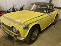 Image 1 of 15 of a 1968 TRIUMPH TR250