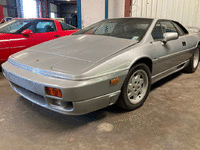 Image 2 of 8 of a 1993 LOTUS ESPRIT 3 SE