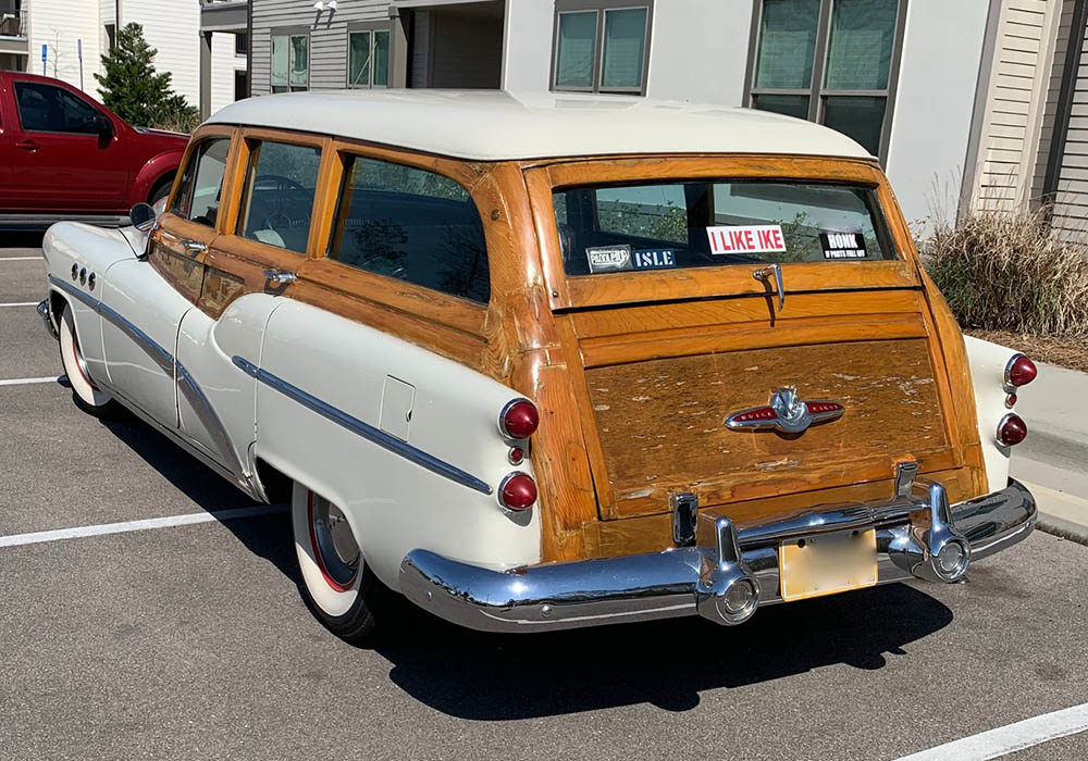 2nd Image of a 1953 BUICK SUPER ESTATE WAGON