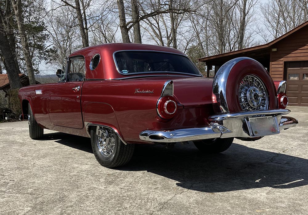 2nd Image of a 1956 FORD THUNDERBIRD