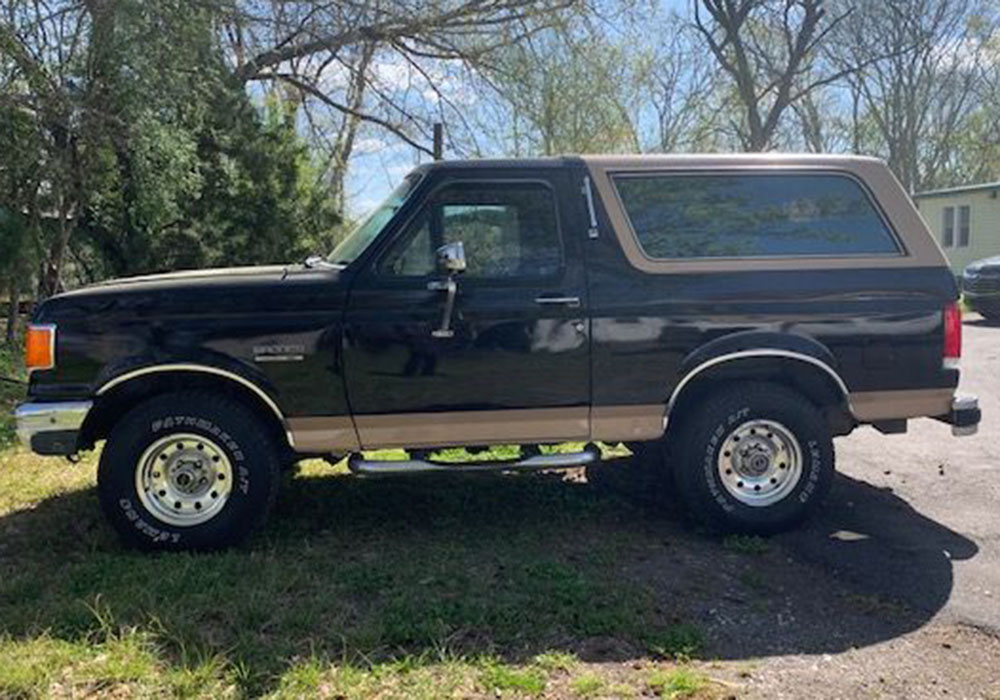 4th Image of a 1989 FORD BRONCO XLT